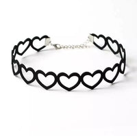 Choker dentelle noire – pendentif étoile gothique